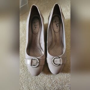 Life Stride Wedge Comfort